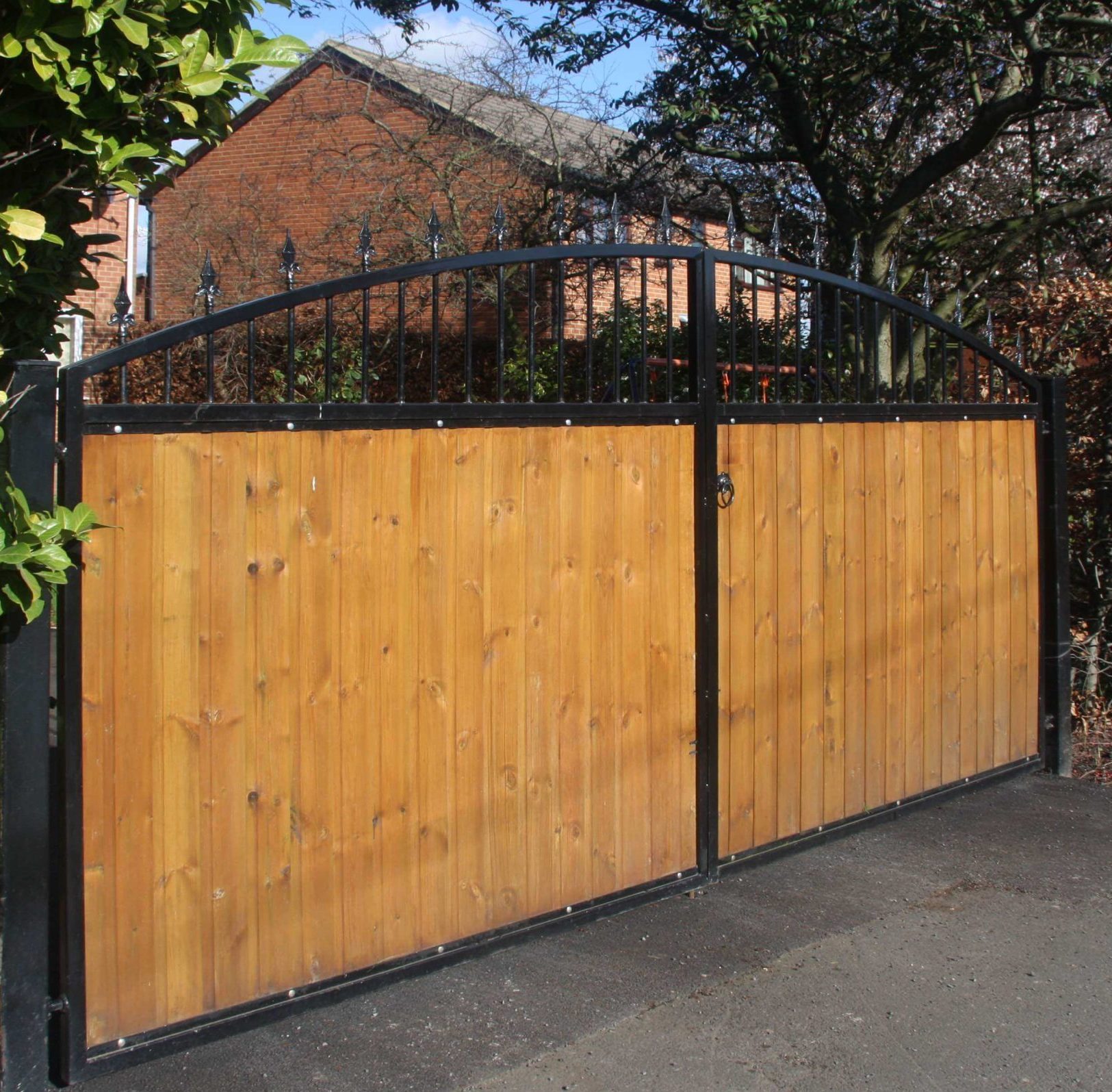 metal wall railing installers Woolwich SE18